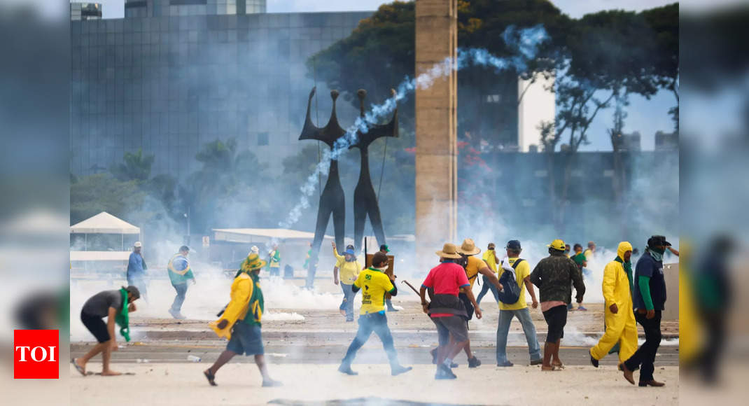 Brazil police retake Congress after pro-Bolsonaro protest – Times of India