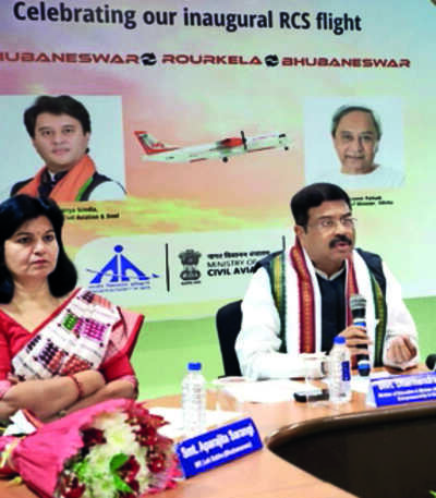 Why CM’s photo not in airport ad: BJD; not necessary, says BJP