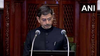 Tamil Nadu governor RN Ravi addresses assembly amid ruckus by DMK allies