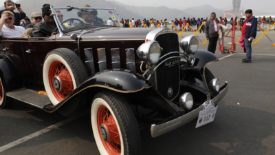 'Mysore' Rolls Royce, 1923 fire truck turn heads; 1934 Packard wins at car show
