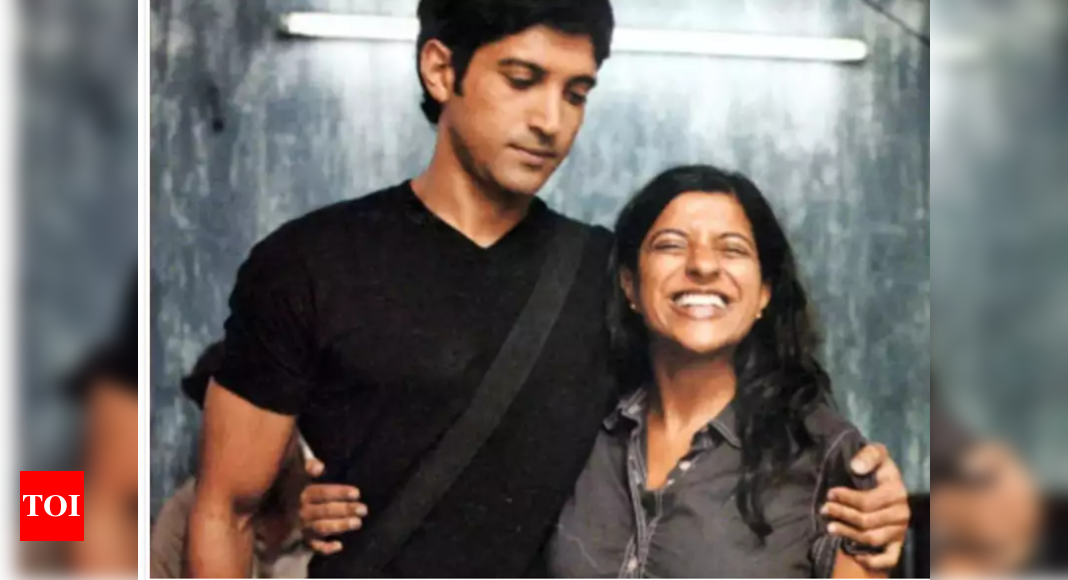 Zoya Akhtar posts an adorable childhood pic of brother Farhan, wishes him a Happy Birthday: See here – Times of India