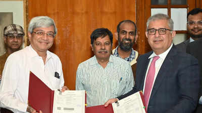 IISc Axis Bank ink pact Centre for maths & computing