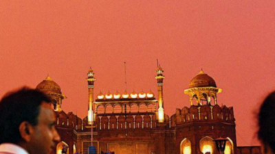 Light & sound show returns to Delhi's Red Fort in a new avatar