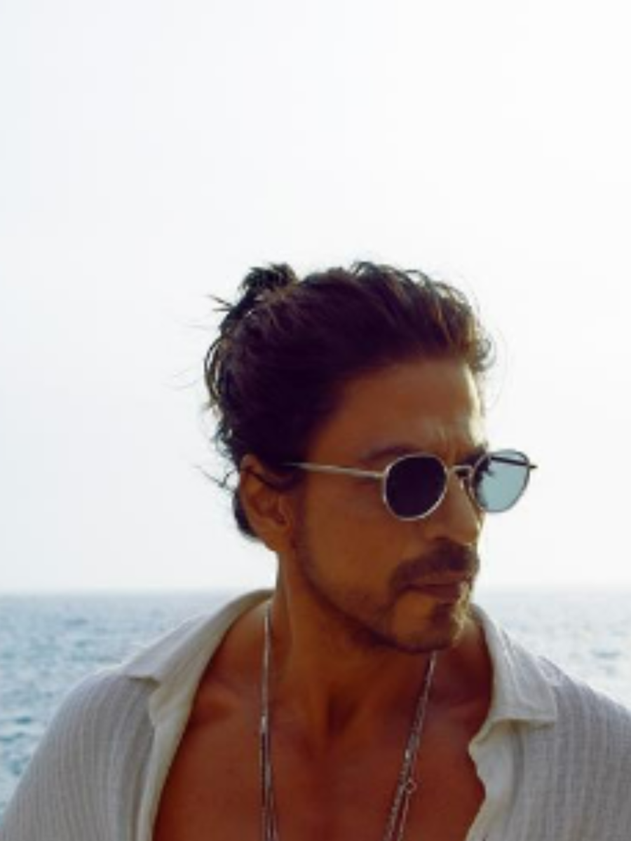 shah-rukh-khan-ranked-as-the-4th-richest-actor-in-the-world-times-of