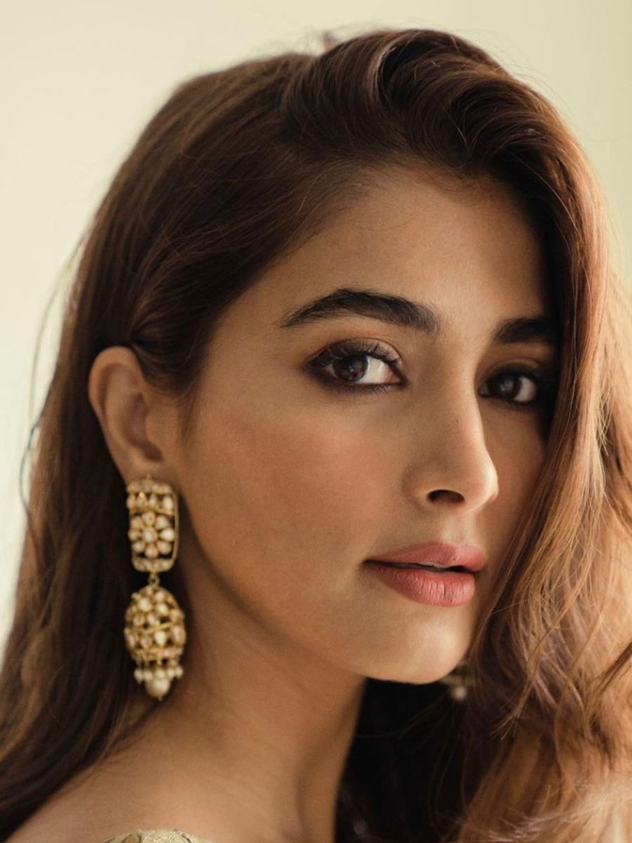 Nayanthara, Pooja Hegde and other south celebs' earrings for Pongal ...