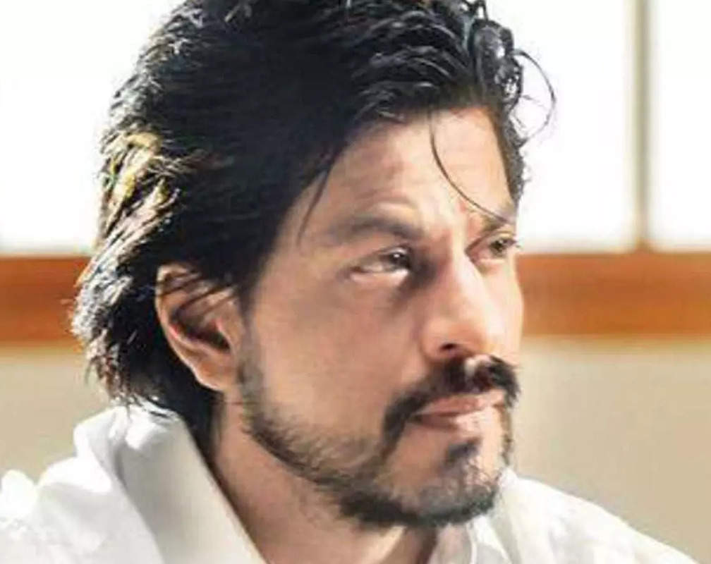 
Shah Rukh Khan emerges as the 4th richest actor in the world; leaves behind Hollywood biggies like Tom Cruise and George Clooney
