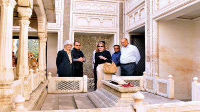 US to fund $2.5 lakh for Paigah tombs makeover in Hyderabad