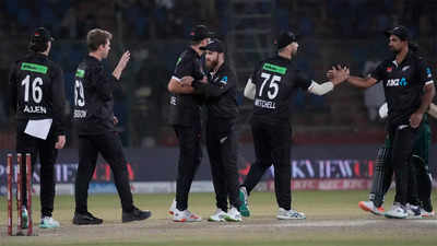 2nd ODI: New Zealand beat Pakistan to level series