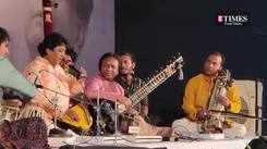 Ustad Shahid Parvez and Ustad Rashid Khan performed together at a music fest