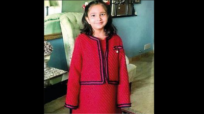 Bravery award for Gujarat girl who saved lives in fire