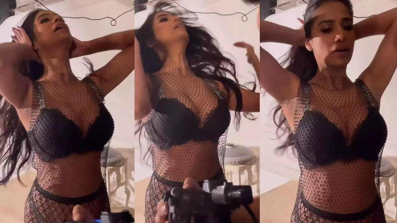 Ponnam pandey sex