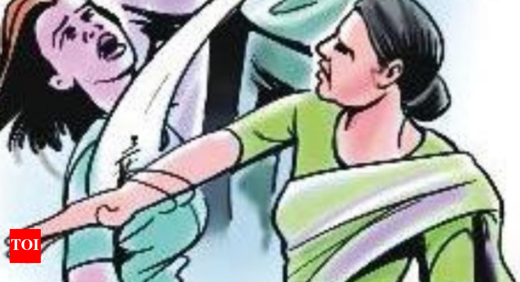 Late-night calls spark assault on roommate at women's PG in Bengaluru | Bengaluru News - Times of India Late-night calls spark assault on roommate at women's PG in Bengaluru | Bengaluru News - Times of India