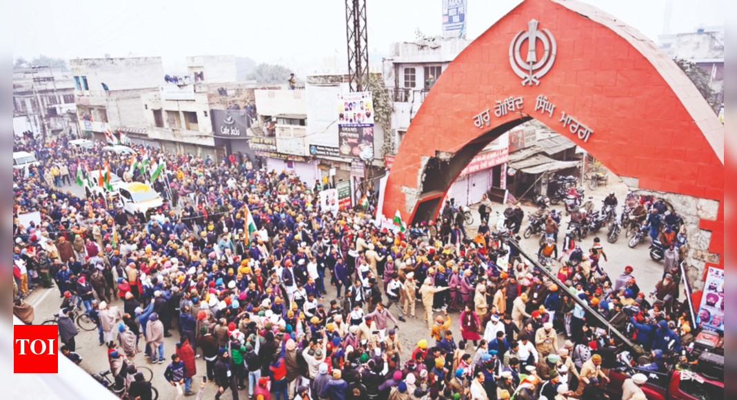 Crowds, Chaos At Bharat Jodo Rally | Ludhiana News - Times of India