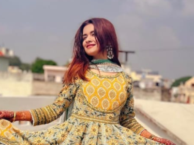 TV celebs' traditional outfits for Lohri