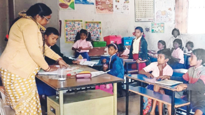 Jharkhand govt to hire 2,700 teachers on contract