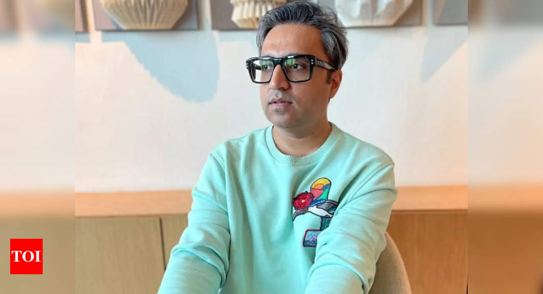 Zomato CEO Deepinder bought sports cars after funding rounds: Ashneer Grover – Times of India