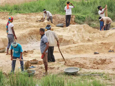 With Covid situation easing, MNREGS employment numbers stabilise in Uttar Pradesh