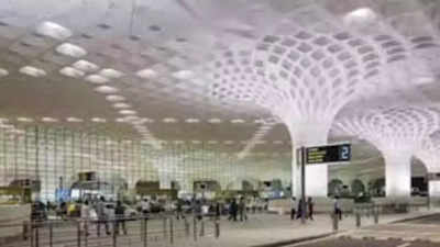 1 held with gold worth Rs 1.7 crore at Mumbai airport
