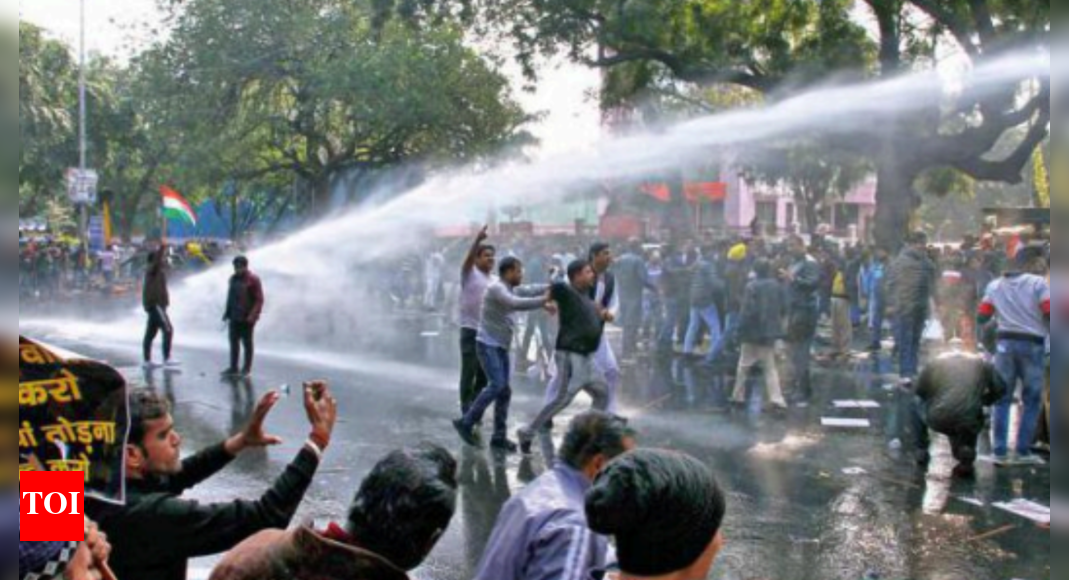AAP protests over slum demolition notices to residents in Delhi | Delhi ...