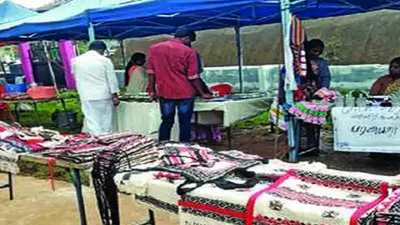 Pongal Sandhai: Traders do good business