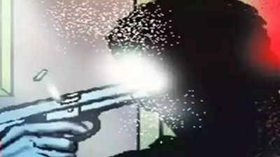Youth shoots self in Patna as parents refuse money