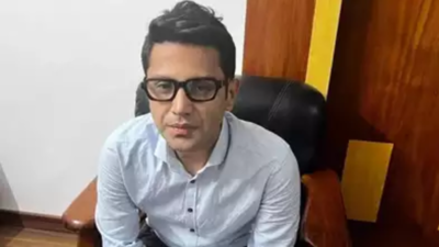 Air India peeing case: Woman's lawyer says Shankar Mishra's pee