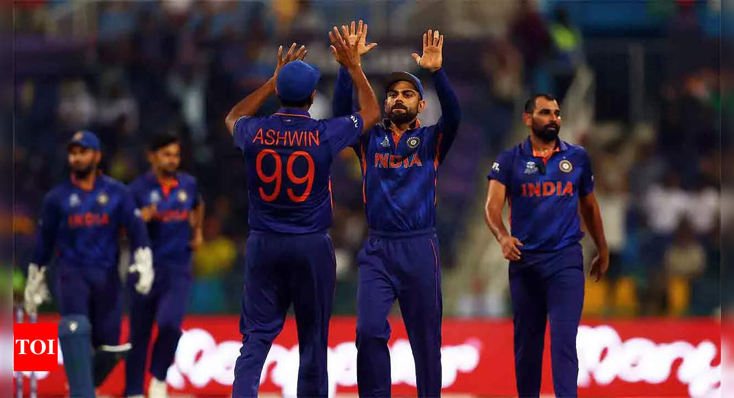 Ashwin backs Shami, asks why so many taboos for Mankading | Cricket News – Times of India