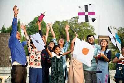 Super Sunday for patangbazi, but costly kites dampen enthusiasm