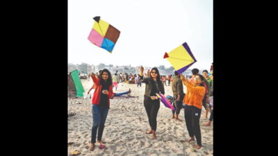 10-hours plogging at Kanpur ghats on Makar Sankranti