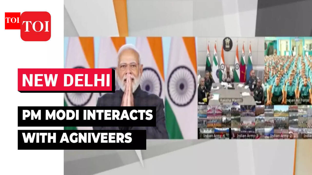 narendra modi: Watch: PM Narendra Modi interacts with the first batch ...