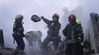 Death toll in Russian strike on Ukrainian building up to 35