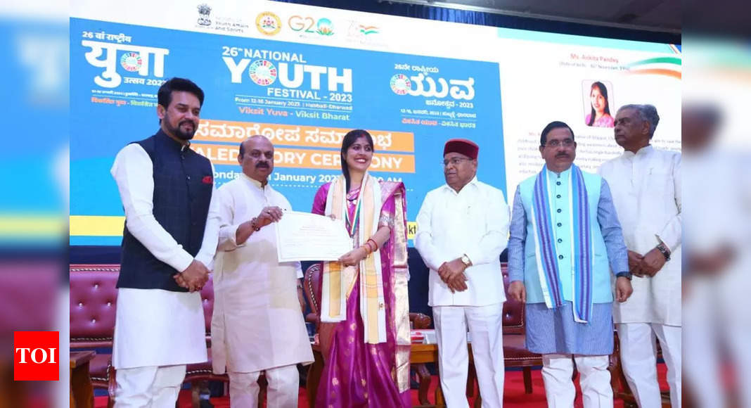Chhattisgarh’s Ankita Pandey honoured with National Youth Award 2023 for social work – Times of India