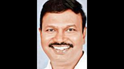 Telangana health director Gadala Srinivasa Rao set for political foray, may join BRS