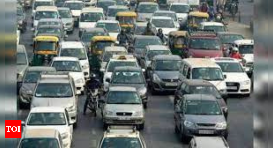 Traffic Hit In Parts Of Central Delhi | Delhi News - Times Of India