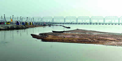 Magh Mela administration begins work to ready 18 ghats for Mauni Amavasya snan