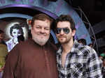 Neil Nitin Mukesh with father