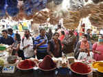 Bengaluru’s Gandhi Bazaar came alive as Sankranti shoppers stepped out