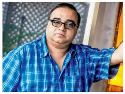 Rajkumar Santoshi: Gandhi Godse- Ek Yudh is not a propaganda film, people  should watch it without prejudice - Exclusive | Hindi Movie News - Times of  India