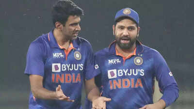 Rohit Sharma backs Ashwin's idea of an early start for 2023 ODI World Cup matches