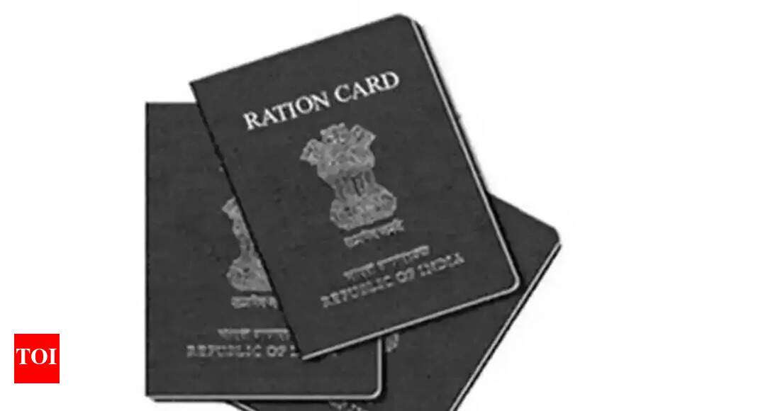 कर्नाटक: राशन कार्ड के लिए 3 लाख से अधिक आवेदनों को मंजूरी का इंतजार |  हुबली न्यूज – टाइम्स ऑफ इंडिया