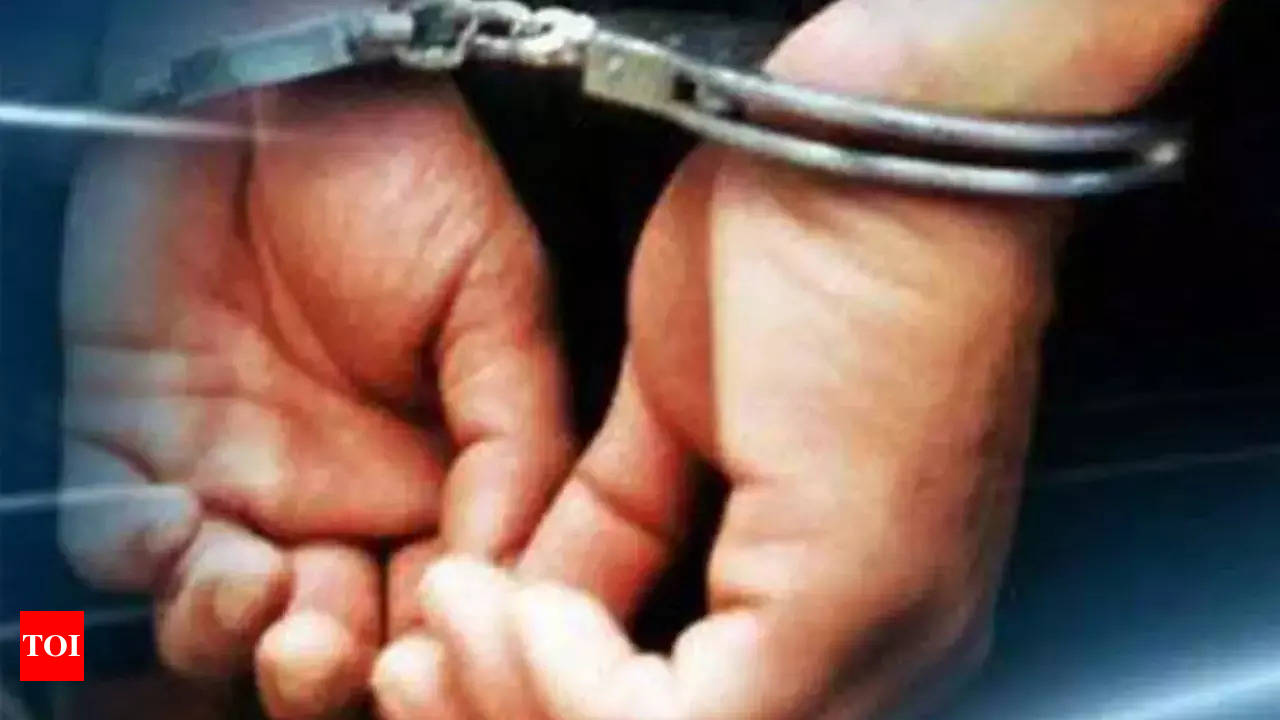 Sex racket busted in spa raids in Gurugram, 11 arrested | Gurgaon News -  Times of India