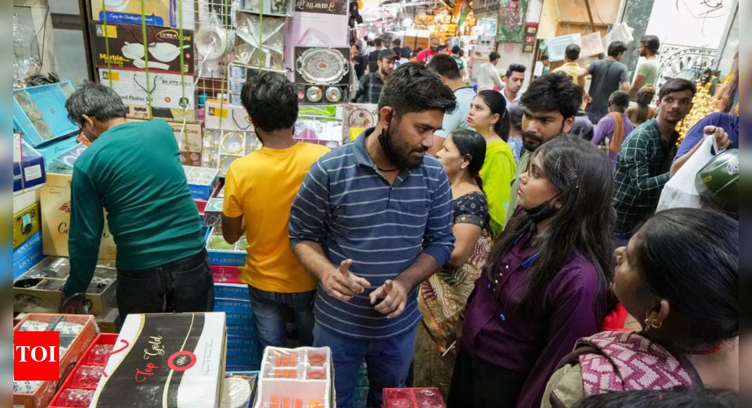 Sadar Bazar Sealing notices to more shops, traders seek relief Delhi