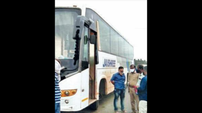 45 omni buses seized in Salem region for violating rules