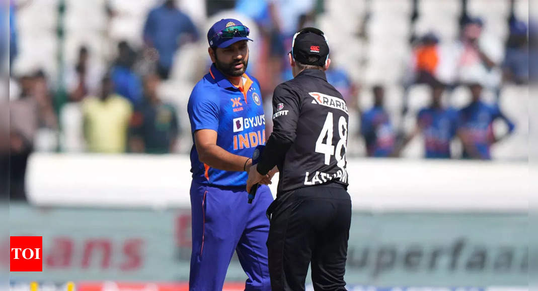 India vs New Zealand 1st ODI Live Updates: India face plucky New Zealand in series opener  – The Times of India