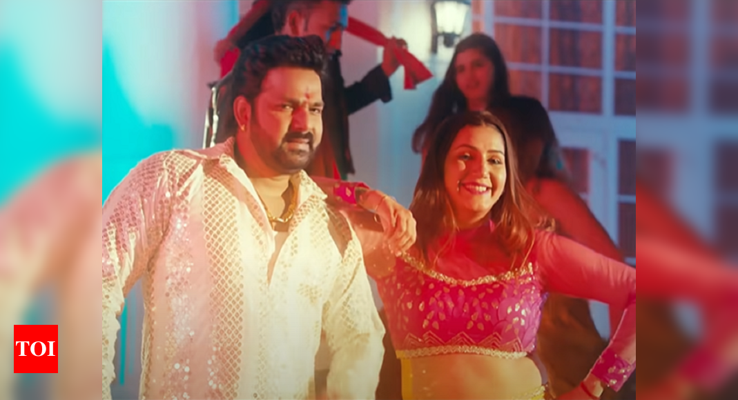 Pawan Singh And Sapna Choudharys New Song Lehenga Lehak Jaayi Is Out Bhojpuri Movie News 