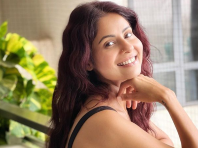 Chhavi reacts to a user asking if she had cancer