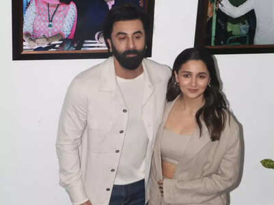 Ranbir-Alia step out for first event - Pics