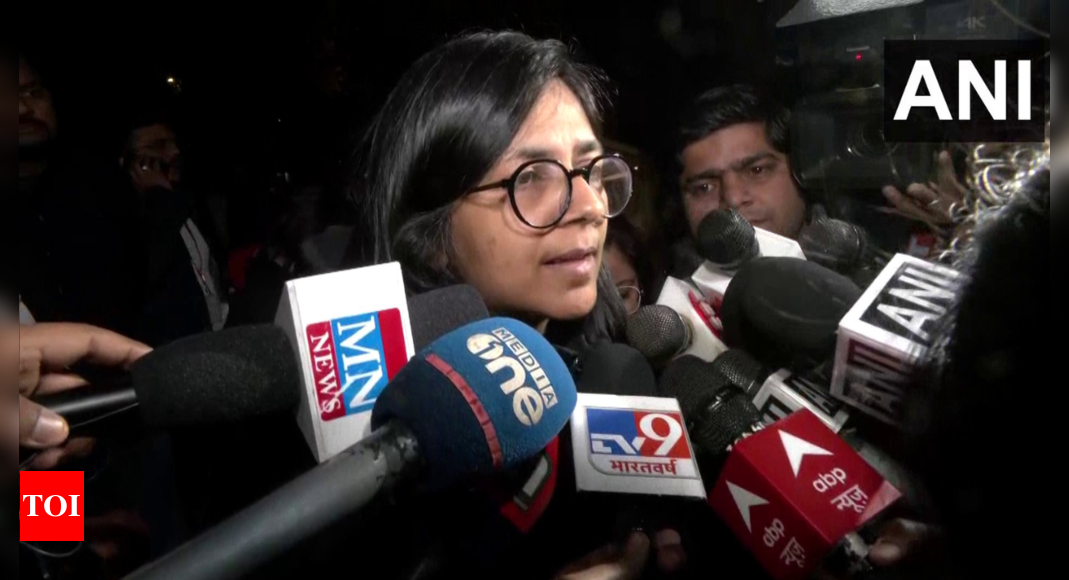 Dcw Issues Notice To Sports Ministry Delhi Police After Wfi Chief Accused Of Sexual Harassment