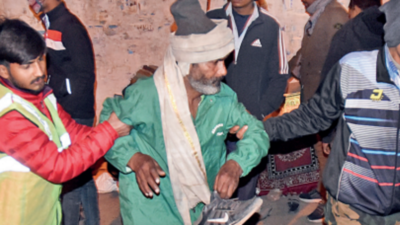 Homeless ‘rescued’, shifted to shelters in Delhi