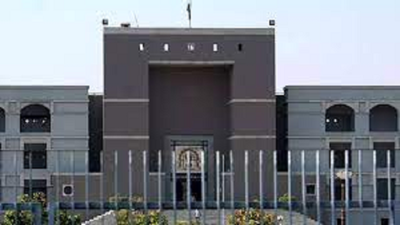 Gujarat HC: Action begun against 14 revenue officials